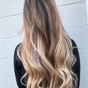 Meet your Posher, Claudia